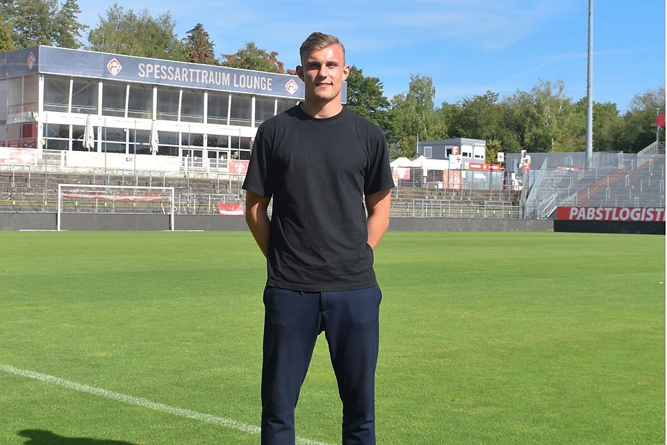 Felix Göttlicher hat sich den Würzburger Kickers angeschlossen.