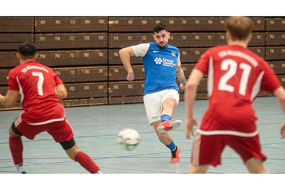Ein starkes Turnier spielten die Kirchdorfer (in Blau). Am Ende belohnten sie sich mit dem dritten Platz.