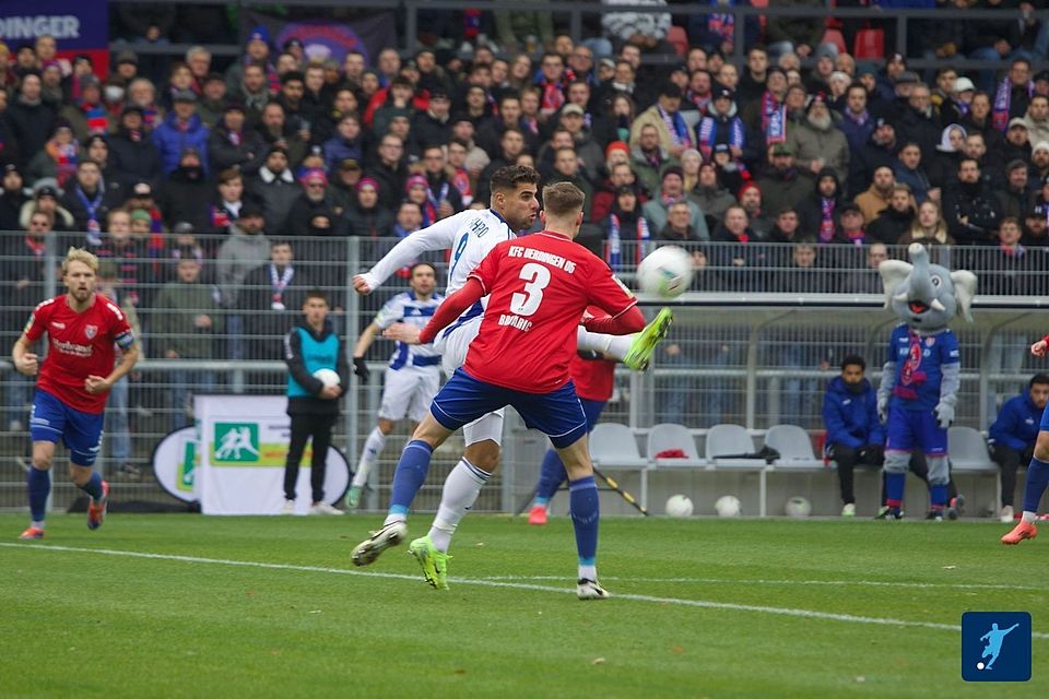 Der MSV Duisburg gewinnt das Derby beim KFC Uerdingen und ist Herbstmeister der Regionalliga.