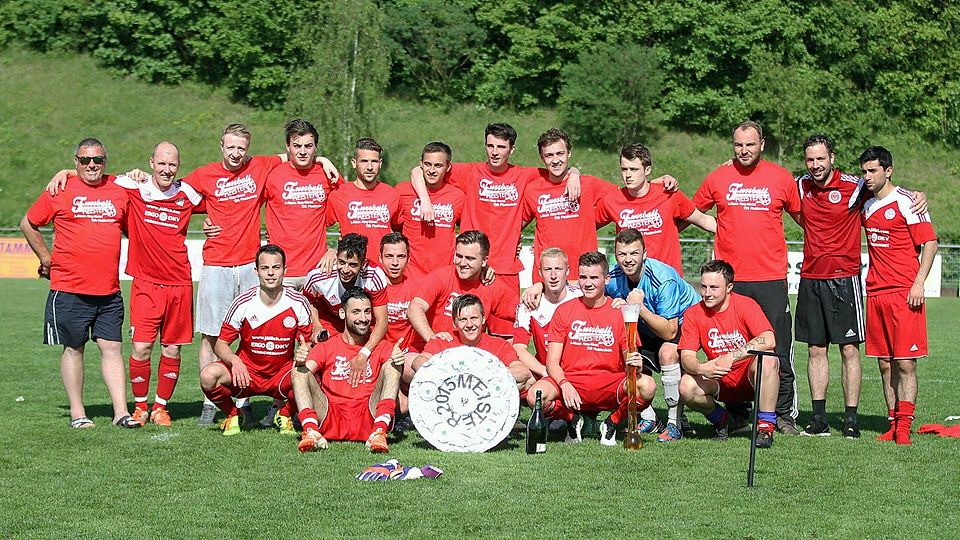 Bereit für die Bezirksliga: Die zweite Mannschaft der TSG Pfeddersheim hat die A-Klassen-Meisterschaft perfekt gemacht.
