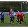 Die SpVgg Ziegetsdorf (rote Trikots, hier gegen den FC Thalmassing) ist in Regensburg einer der Pionierklubs in Sachen Frauenfußball.  Foto: Brüssel