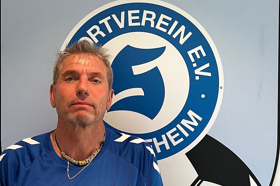 Uwe Krähling vom Trainerduo des SV Schopfheim richtet sein Team auf ein heißes Derby ein.