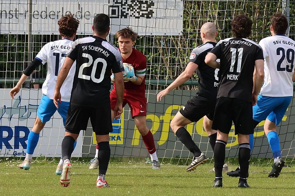 Scheppachs Keeper Paul Rutkowski hielt in der Schlussphase den Heimsieg gegen die SSV Glött fest.