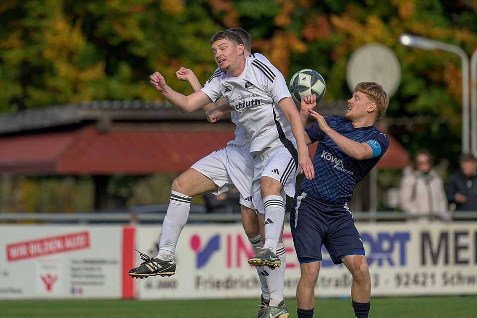 Der SC Katzdorf (in weiß) genießt gegen Schmidgaden Heimrecht.