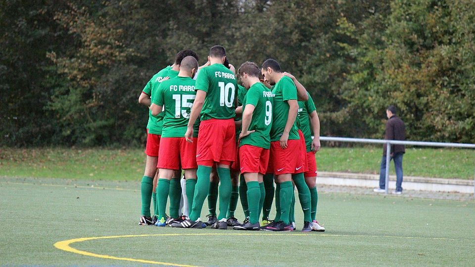 Erwarten am Sonntag Bierstadt zum Derby: Die Spieler des FC Maroc. Archivfoto: Strack