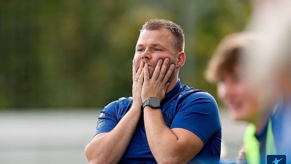 Mike Brado, Trainer von Germania Salchendorf, sah ein intensives Topspiel seiner Mannschaft gegen Borussia Dröschede.