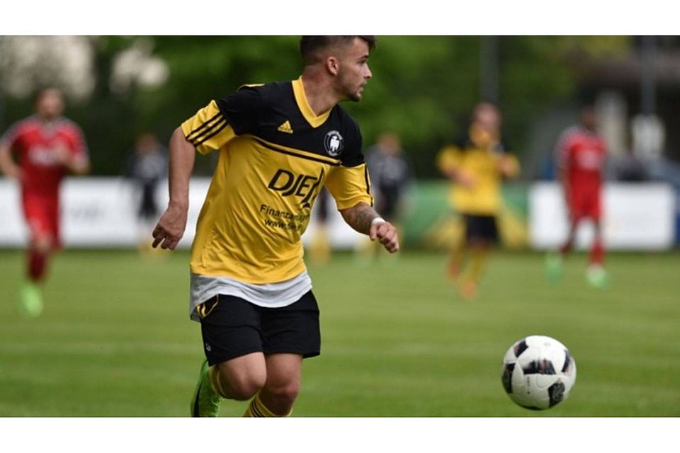 Tim Sulmer wird in der kommenden Spielzeit sein Glück beim SV Wacker Burghausen suchen. F: Hofer