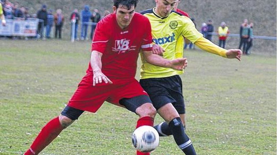 Daniel Werner (links) war einst für den TSV Aubstadt am Ball, nun kehrt er als Co-Trainer zum Regionalligisten zurück.