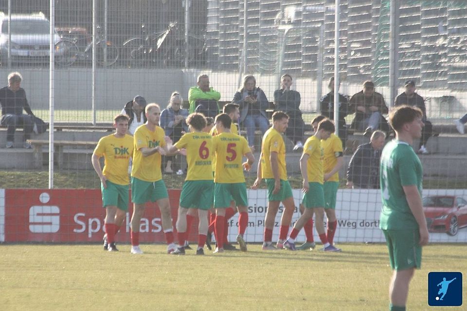 Die Entscheidung fiel bereits in Hälfte 1. Mit einem 3:0 Sieg im Topspiel setzte sich die DJK Don Bosco Bamberg an die Spitze der Landesliga Nordwest!