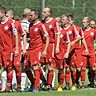 Die Kicker der DJK Böhmzwiesel (rote Trikots) gehen zukünftig mit den Kollegen des TSV Waldkirchen an den Start  F: Geisler