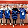 Jannick Maurer (rechts) steht mit seinen Teamkollegen Mazlum Dogan , Francesco Mazzei, Jochen Kreiten und Kai Bayer (von links) mit dem 1. FC Heidenheim in der virtuellen Bundesliga sehr gut da.  