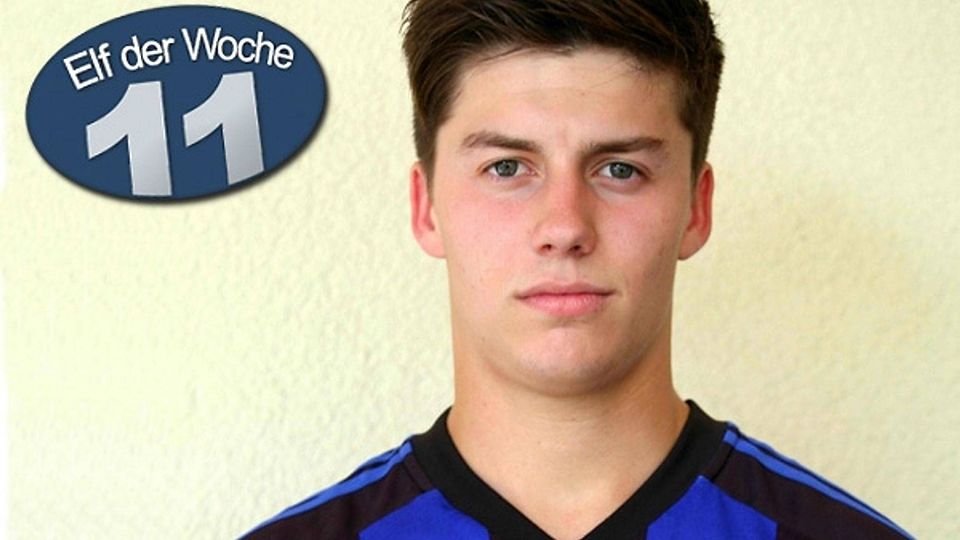 Der 18-jährige Michael Dietl traf am Wochenende für den SV Etzenricht dreimal binnen sieben Minuten ins Schwarze. Montage: FuPa