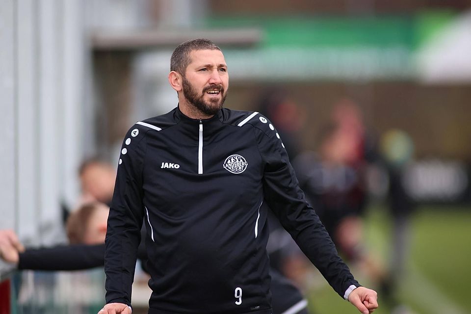 Sascha Mölders übernimmt den SC Wiedenbrück in der Regionalliga West.