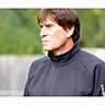 Noch mit etwas skeptischem Blick sieht Memmelsdorfs Coach Rolf Vitzthum der neuen Spielzeit in der Landesliga Nordost entgegen. F: Meier