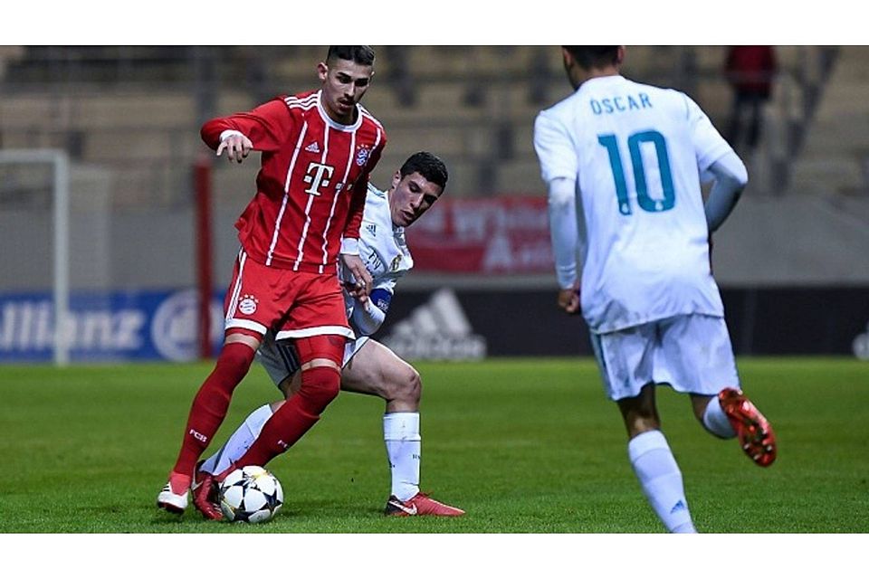 Meritan Shabani hat einen Profivertrag bis 2020 erhalten.F: Leifer