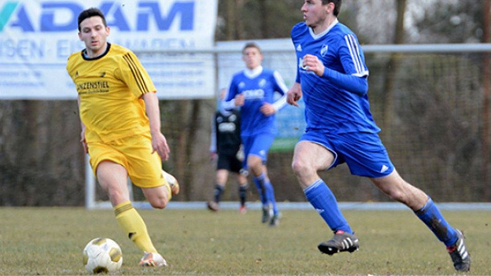 Abwehrchef Pascal Frank (rechts) ist ein ganz wichtiger Spieler bei der SG Rieschweiler II im Kampf um die Meisterschaft in der A-Klasse Pirmasens/Zweibrücken. (Foto: Privat)