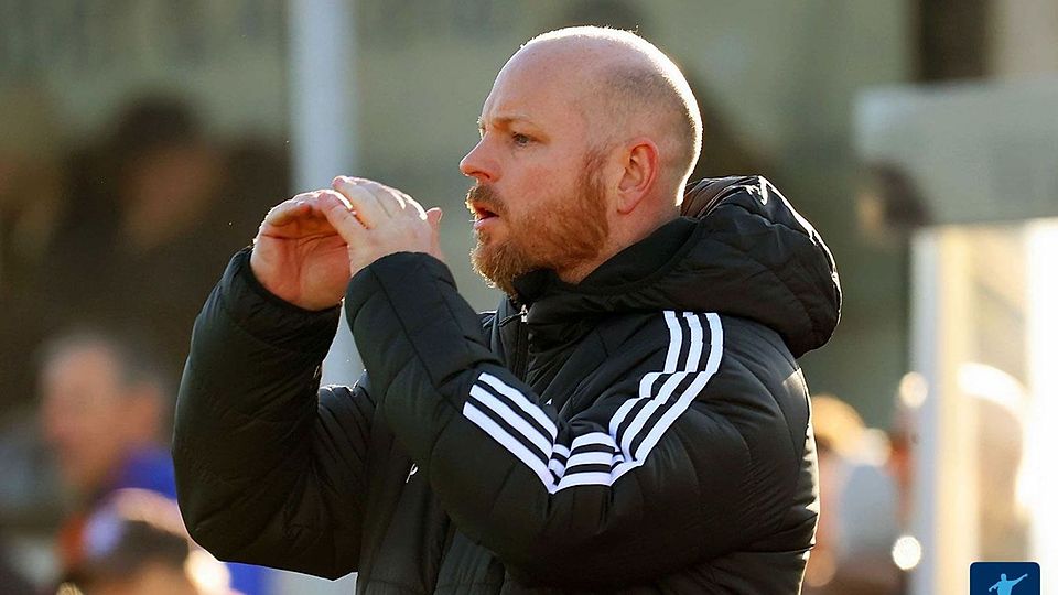 War nach dem Spiel voll des Lobes für seine Mannschaft: Deisenhofens Trainer Andreas Pummer.
