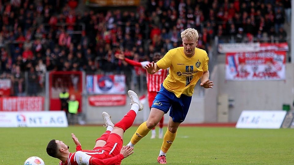 Jan Stein (in gelb-blau) wird wohl in dieser Saison nicht mehr zum Einsatz kommen.