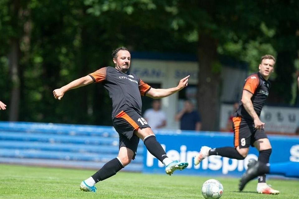 Anton Feiler (links) spielt beim FC Neuenhagen.