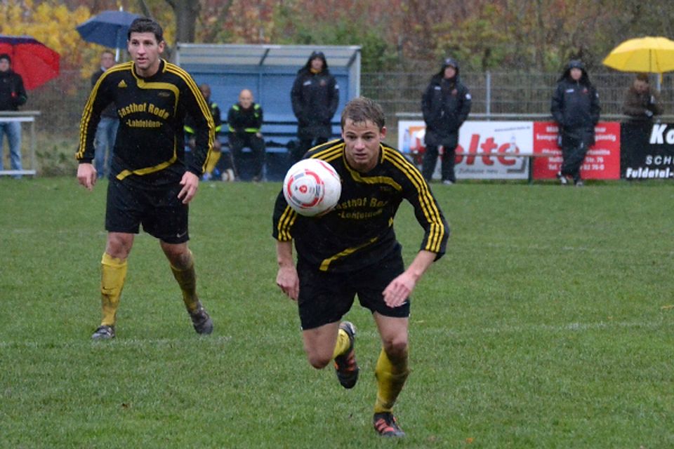F: Christian Hedler Die TSG Wattenbach musste sich gestern überraschend dem FC Großalmerode mit 0:2 (0:0) geschlagen geben.