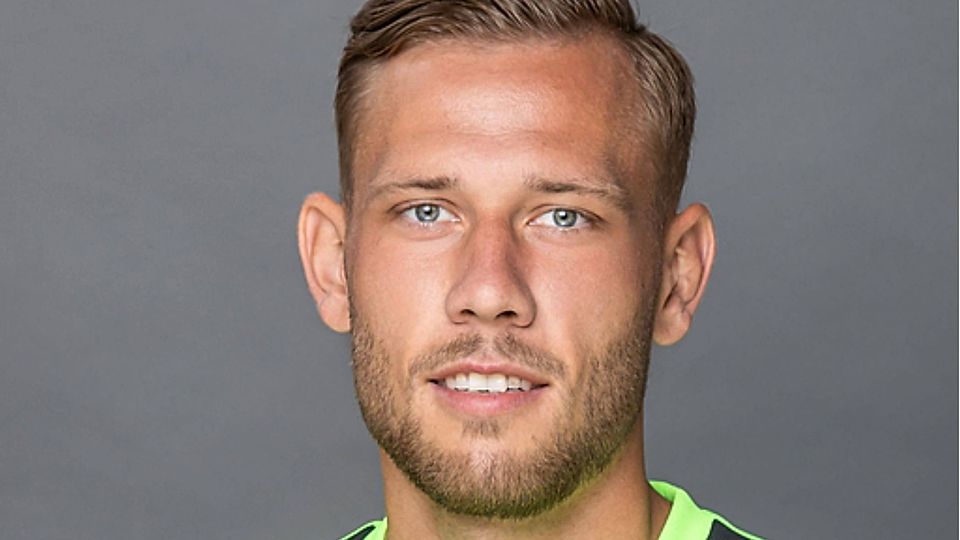 Johann Weiß wechselt innerhalb der Regionalliga 