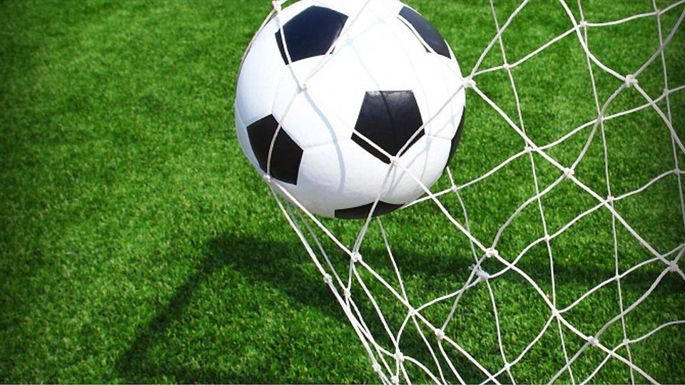 Die Einteilung der Staffeln für die kommende Spielzeit 2017/2018 steht im Mittelpunkt des Fußball-Jugendstaffeltags der A- bis E-Junioren. Foto: colourbox