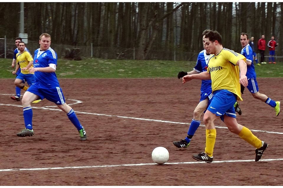Der FC Zons konnte sich am Ostermontag gegen Straberg durchsetzen.