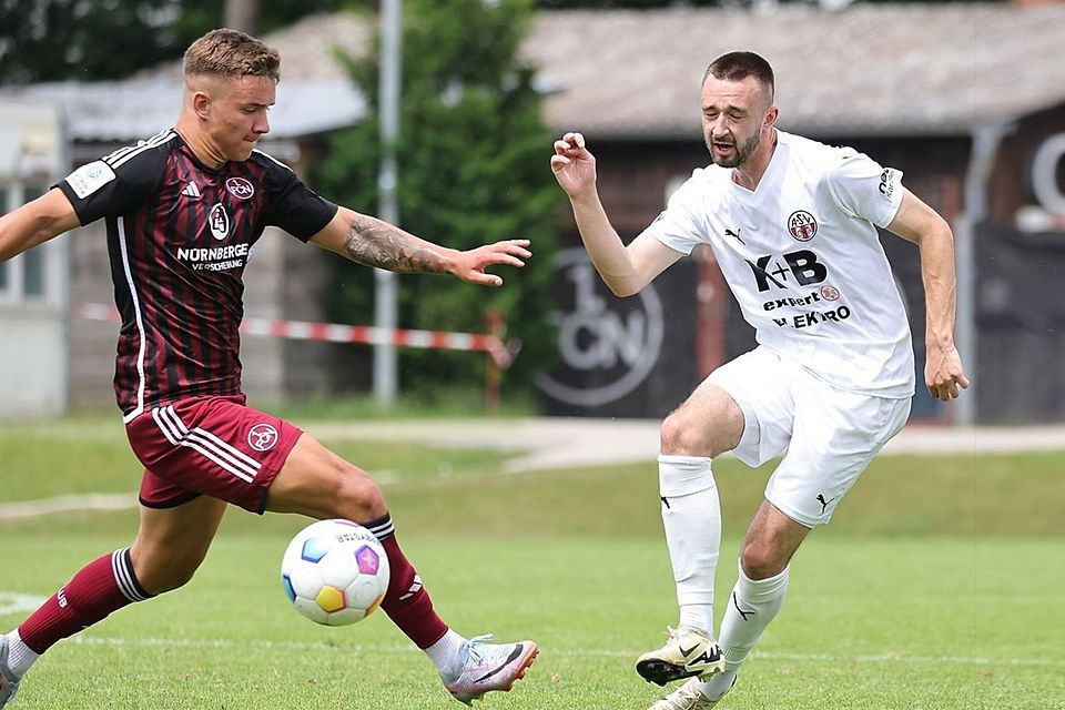 Anton Henning (rechts) kehrte vom ASV Cham zum Landesliga-Absteiger nach Lappersdorf zurück.