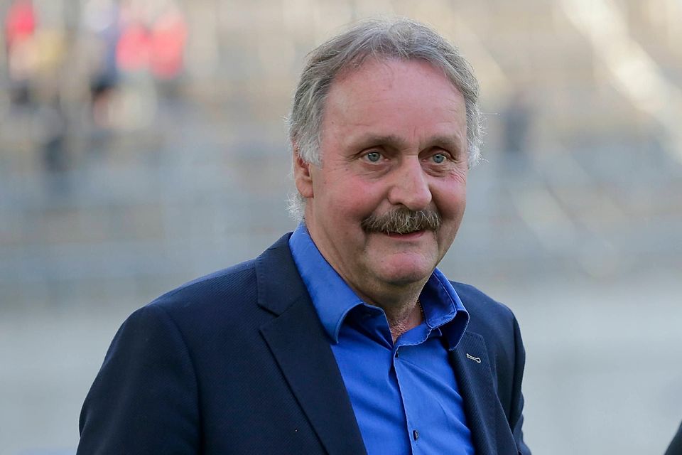 Er hat den TSV 1860 München nicht mehr auf dem Aufstiegs-Zettel: Kulttrainer Peter Neururer.