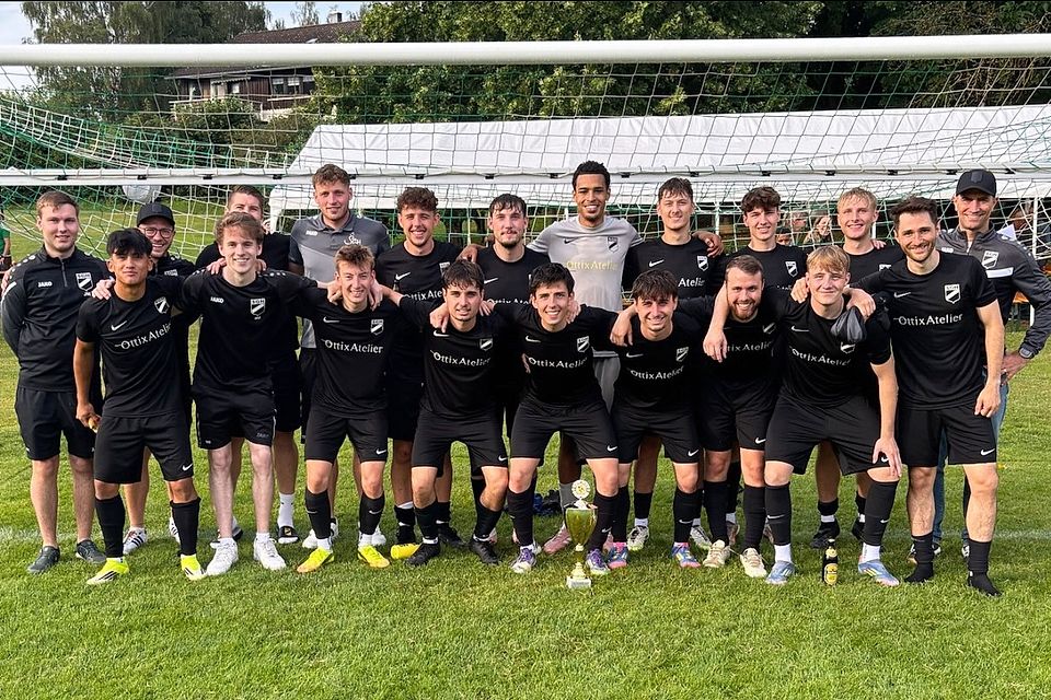 Kreisligist SG Hohenschambach ließ beim Tangrintel-Cup drei Lokalrivalen hinter sich.