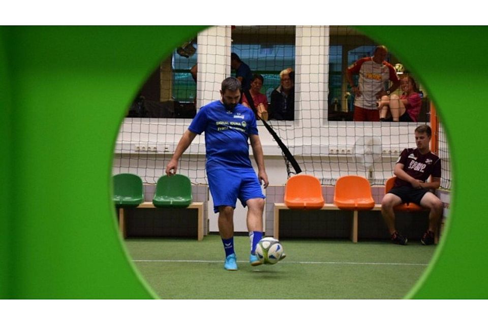 F: Seidl, Goran Rumunski von Signal Iduna erzielte in der Sommerpause das zweite Mal das perfekte Spiel!