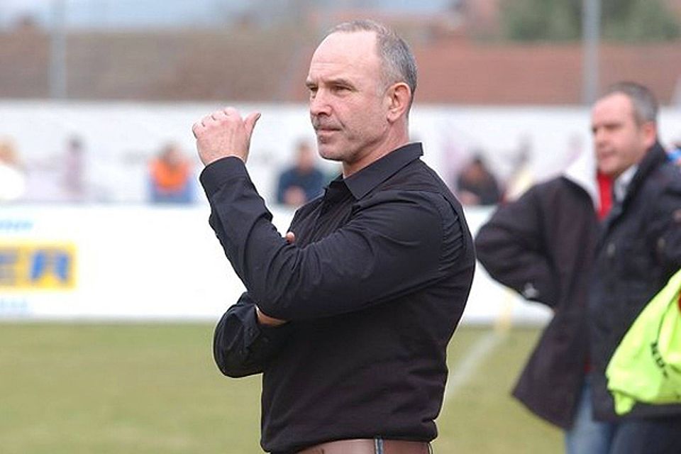 Kötztings Trainer Michael Stoiber geht wohl in seine letzte Halbsaison bei den Rotblauen. F: Meier