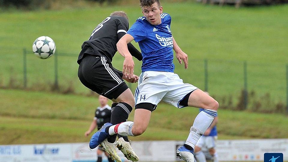 Eigentlich ist Julian Sammer noch A-Jugendlicher, in der aktuellen Vorbereitungsphase spielte sich der 17-Jährige jedoch im Team des SV Grainet fest.