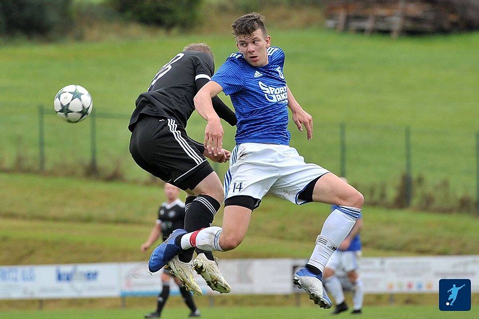 Eigentlich ist Julian Sammer noch A-Jugendlicher, in der aktuellen Vorbereitungsphase spielte sich der 17-Jährige jedoch im Team des SV Grainet fest.
