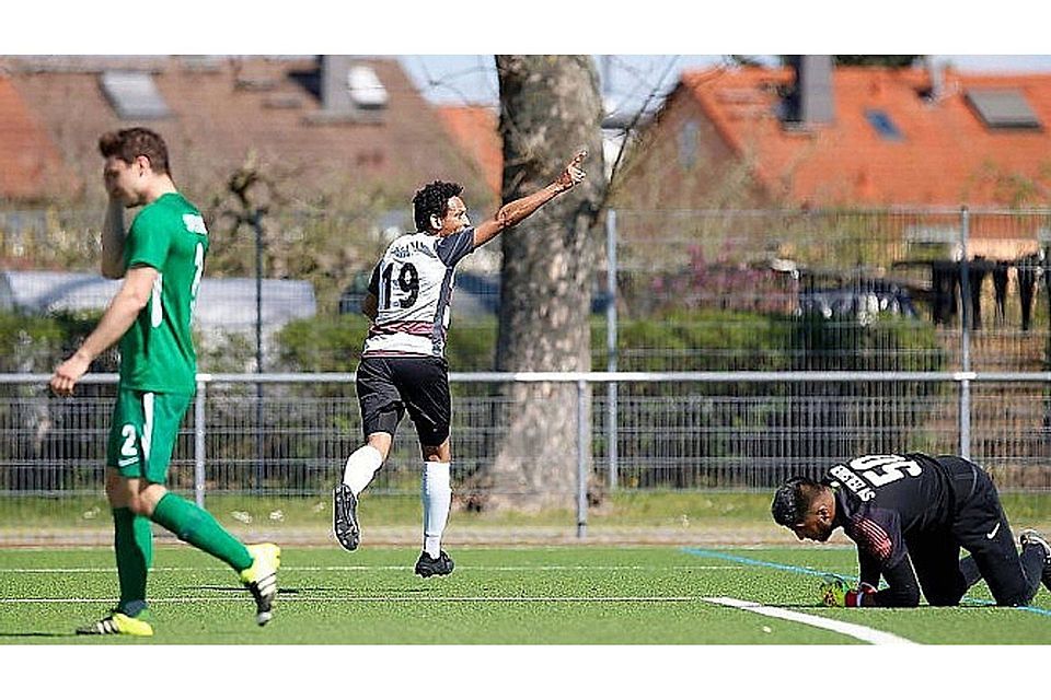 Der als Feldspieler eingewechselte Mathewes Asmeron (Foto) bejubelt seinen Treffer zum 4:1-Sieg des FC Germania Weilbach. F: Lorenz