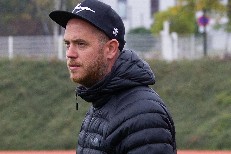 Unzufrieden mit der Chancenverwertung seiner Mannschaft: Tutzings Trainer Christian Mandlmeier.