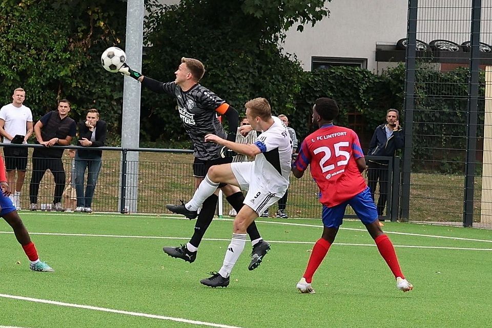 Lintfort und Budberg kommen glücklich weiter. 