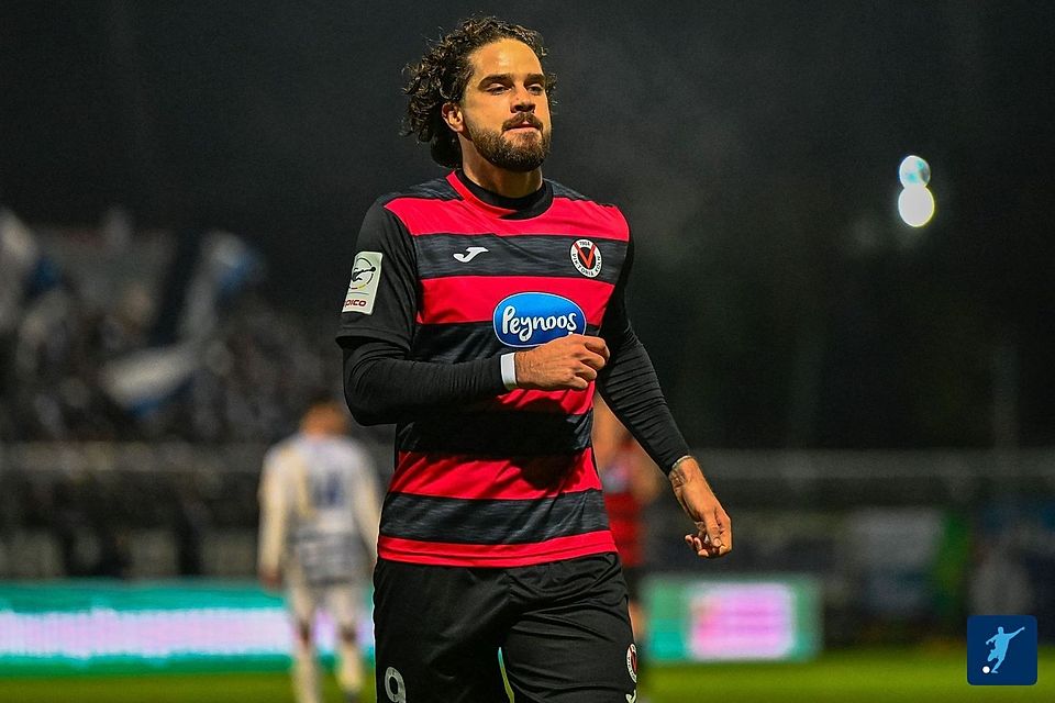 Tyger-Lex Lobinger trägt ab sofort Zebrastreifen.