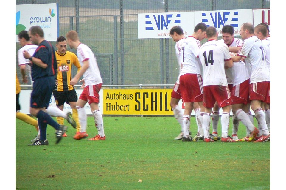 Die Sportfreunde Dorfmerkingen bleiben an der Spitze der Landesligatabelle.  F: Hartmut Mader | 1. FC Heiningen