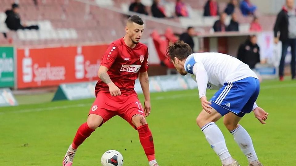 Mario Crnicki (li, im Trikot des FC Energie Cottbus) verstärkt Türkgücü München.