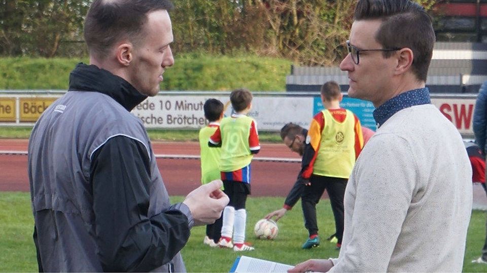 Steffen Gill-Held (r.) coacht Fußballtrainer: Er glaubt, dass ein Umdenken vonnöten ist. Foto: privat