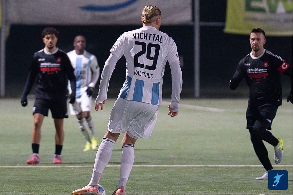 Vichttals Torjäger Niklas Valerius