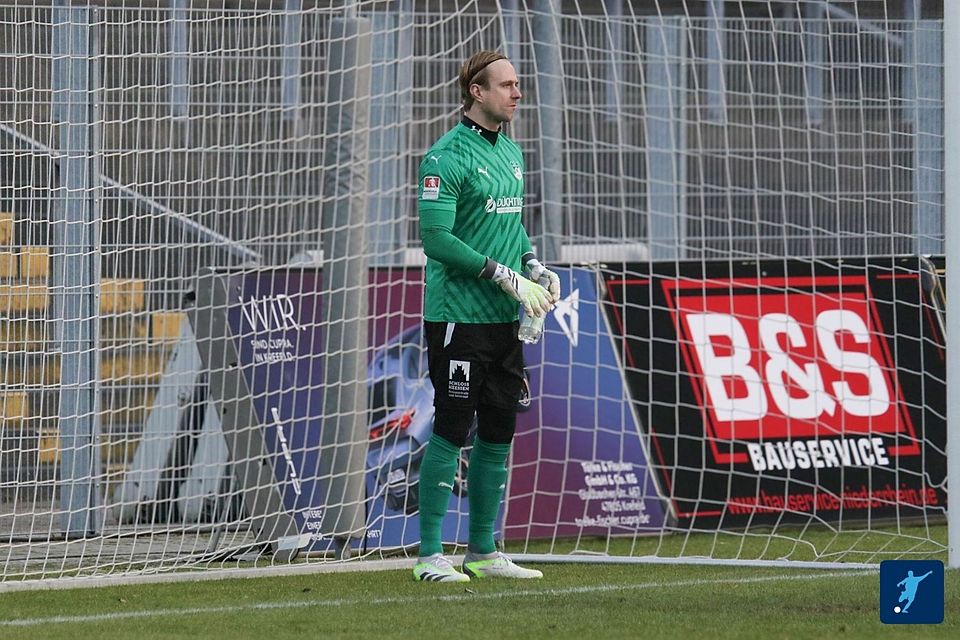 Christopher Sander kam in dieser Spielzeit lediglich in Pokal- und Testspielen, wie hier beim KFC Uerdingen, zum Einsatz
