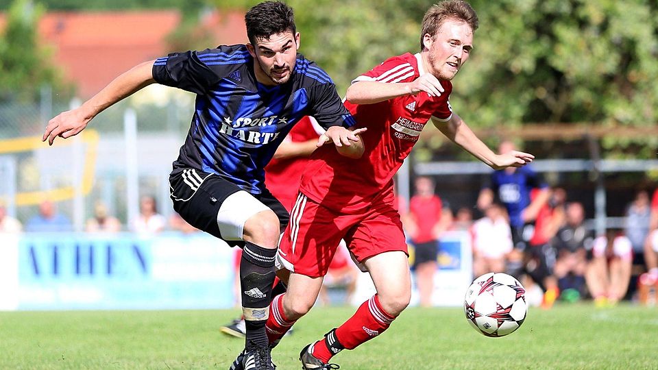 Hoffnungsvoller Neuzugang für den SV Donaustauf: Sebastian Stadler (li.). F: Brüssel