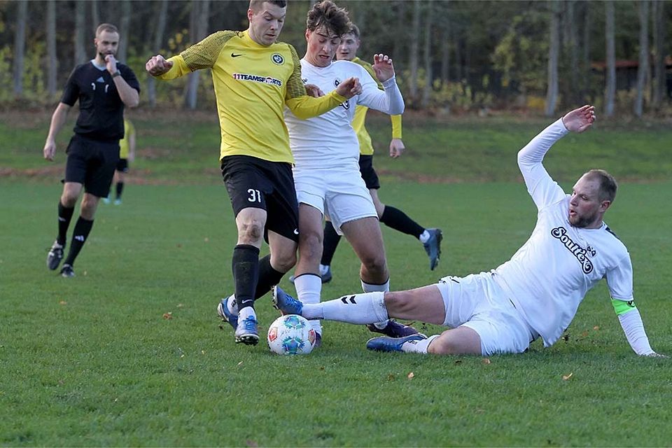 Justin Toth SVG Pönitz gewinnt 2:0 beim TSV Plön und springt auf Platz zwei - FuPa