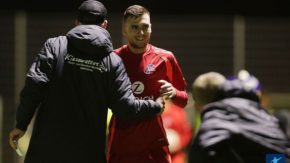 Im Hinspiel strahlten Elias Heitkötter und die Tarforster. Mit 4:1 setzte sich der FSV seinerzeit gegen die Mosella durch.