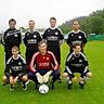Coach Ziegler und seine sechs Neuen: hinten von links.: Trainer Robert Ziegler, Alexander Jobst (SV Seligenporten), Andreas Endlein (ASV Neumarkt), Martin Kraus (FC Amberg). vorne von links: Michael P