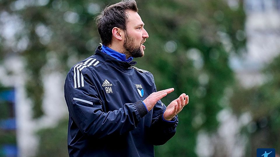 Andi Mönius treibt seine Trainerkarriere voran - und bleibt Forchheim über die Saison hinaus erhalten.
