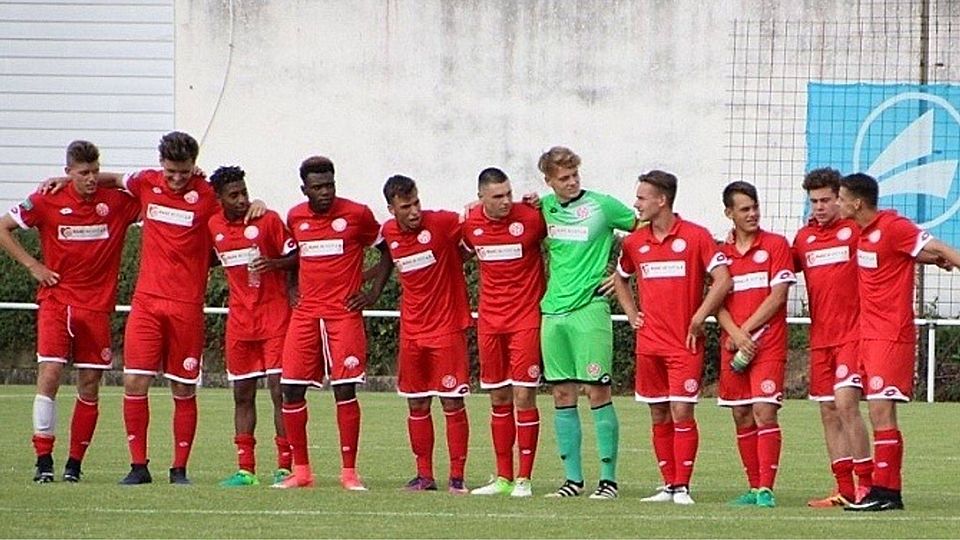 Die Mainzer U19 stand zusammen und gewann gegen die Eintracht aus Bad Kreuznach. F: Fennel