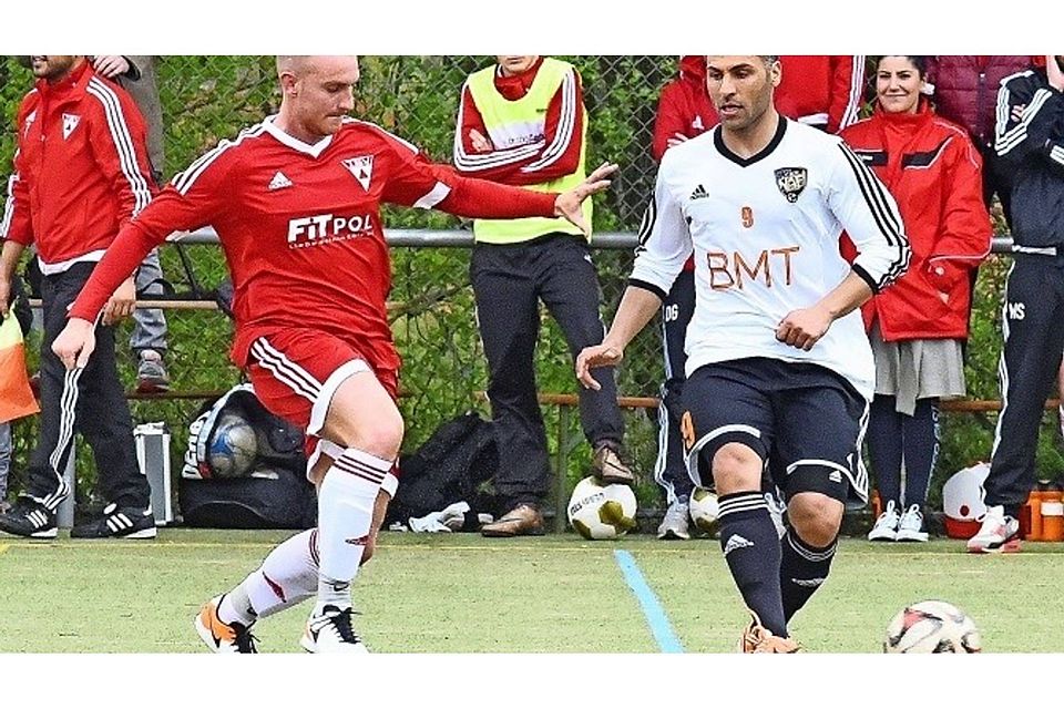 Andreas Simic (l.), beim TSV zuletzt schmerzlich vermisst, traf in den beiden bisherigen Punktspielduellen gegen N.A.F.I. Foto: Günter Bergmann